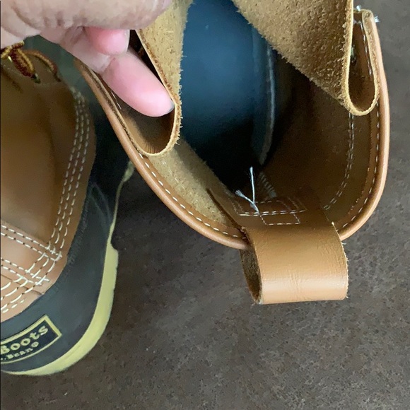 SALE!!! LL Bean duck boots color tan/brown in sz 6M - Picture 3 of 7